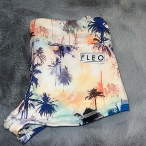 Fleo shorts